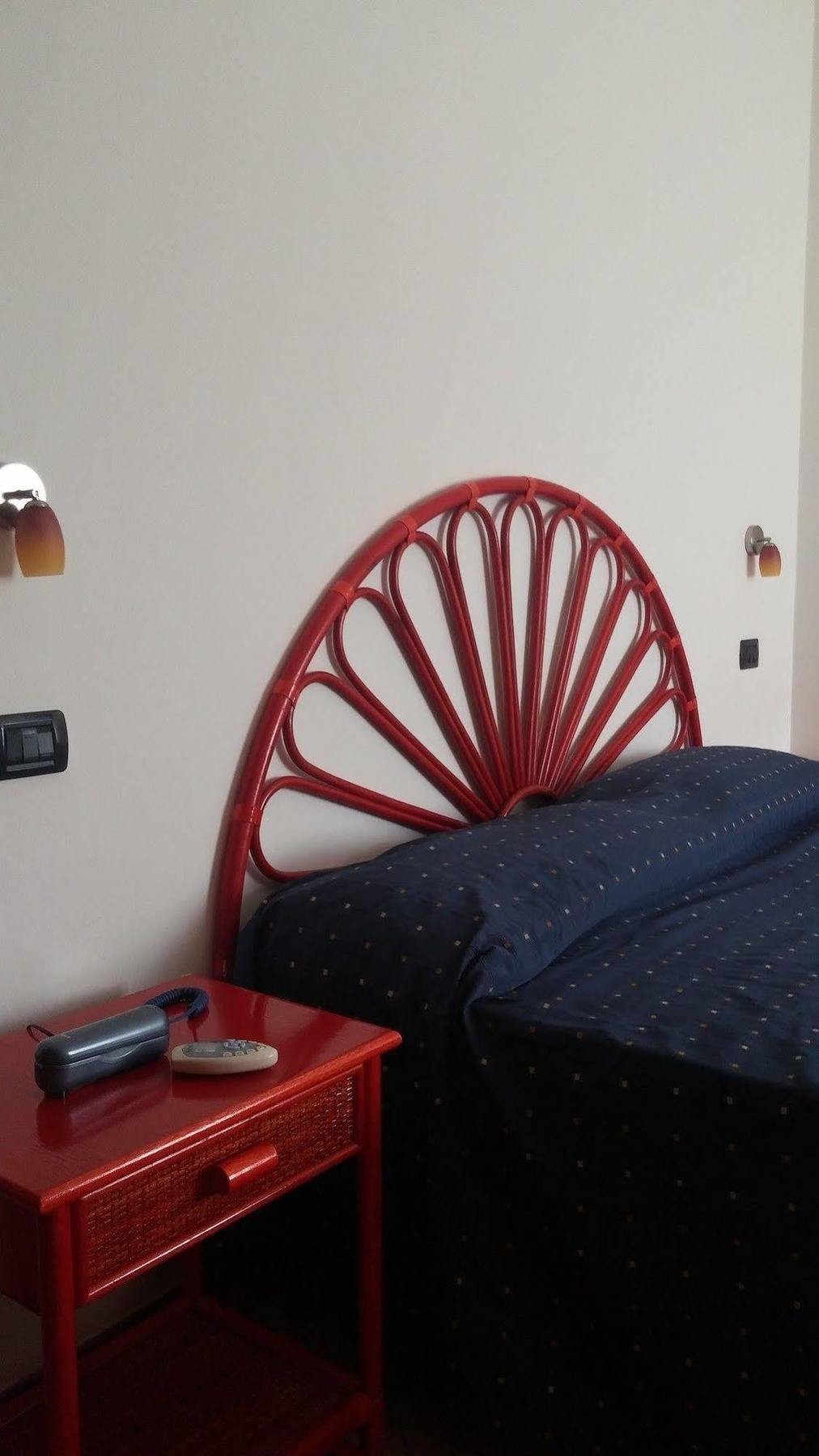 דיאמנטה Beach Hotel מראה חיצוני תמונה