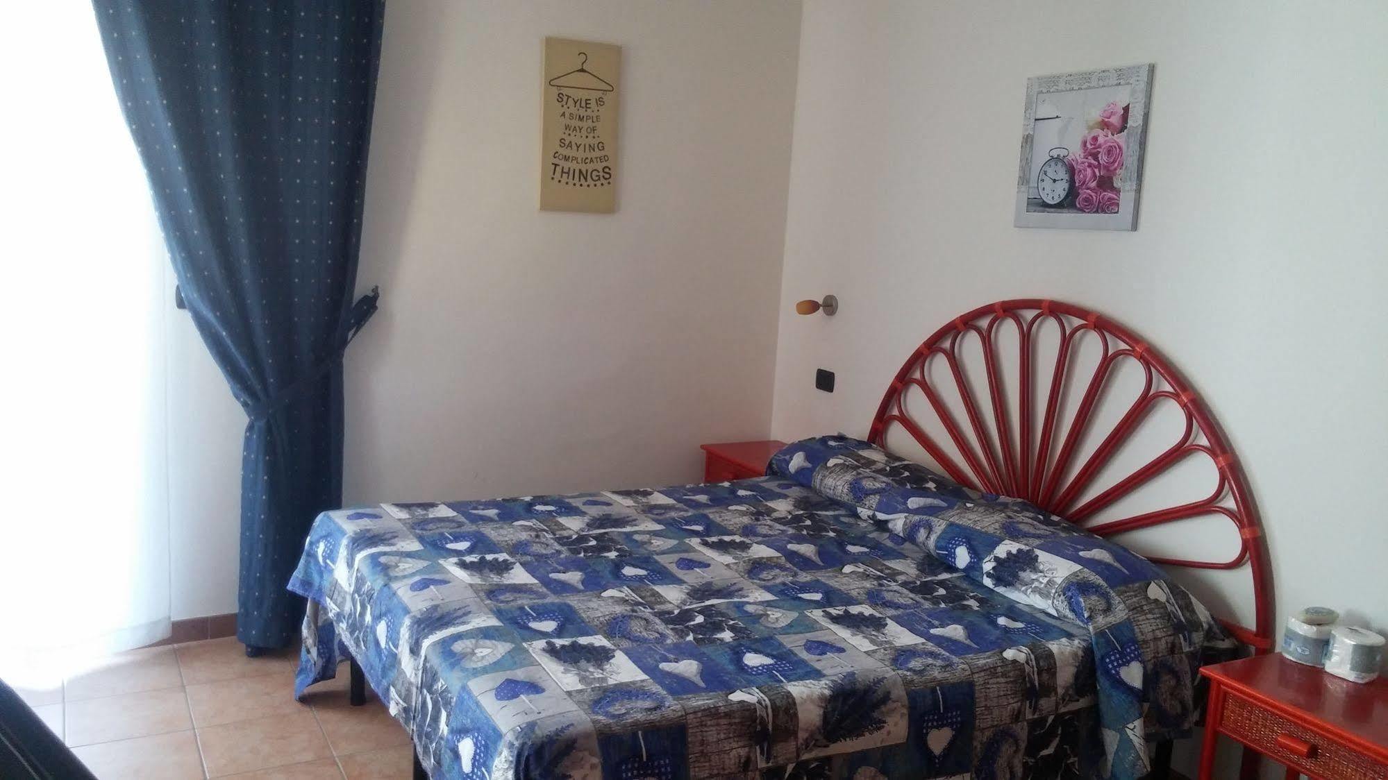 דיאמנטה Beach Hotel מראה חיצוני תמונה